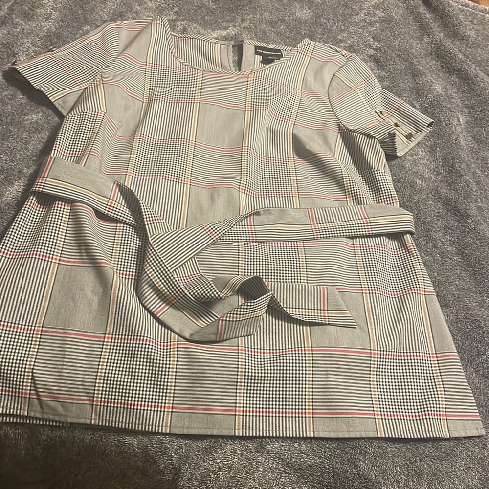 Blouse with waist tie belt